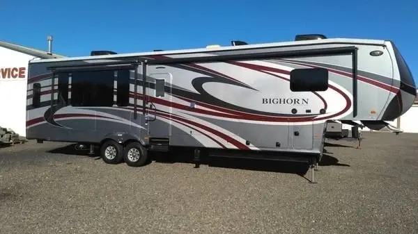 2016 Heartland Bighorn Fifth Wheel