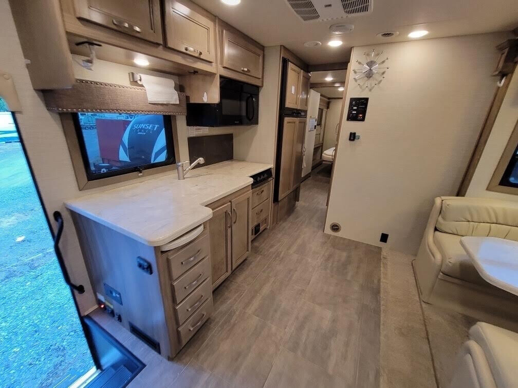 2018 Jayco Seneca Motorized Class C