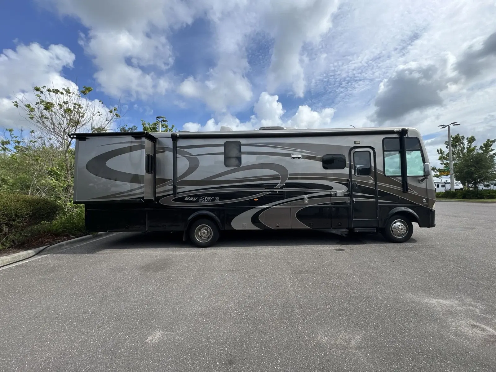 2018 Newmar Bay Star Sport