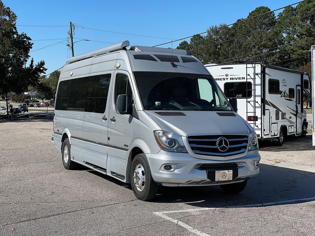 2018 Roadtrek CS