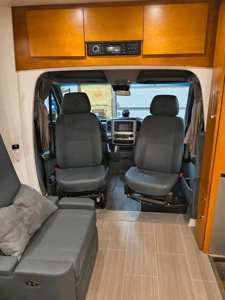 2019 Leisure Travel Van Unity Class C Motorhome