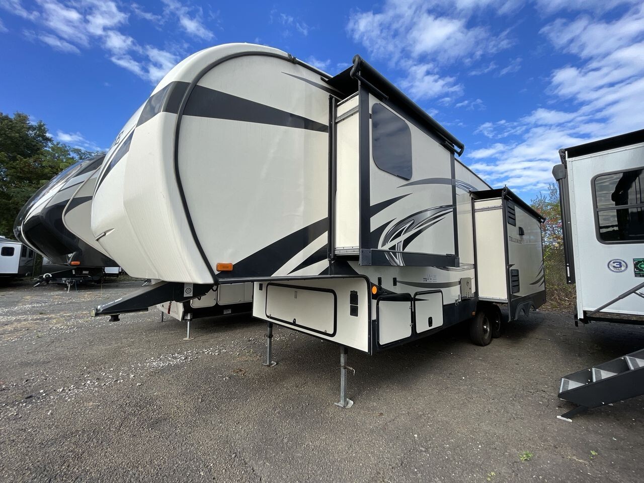 2019 Starcraft Telluride