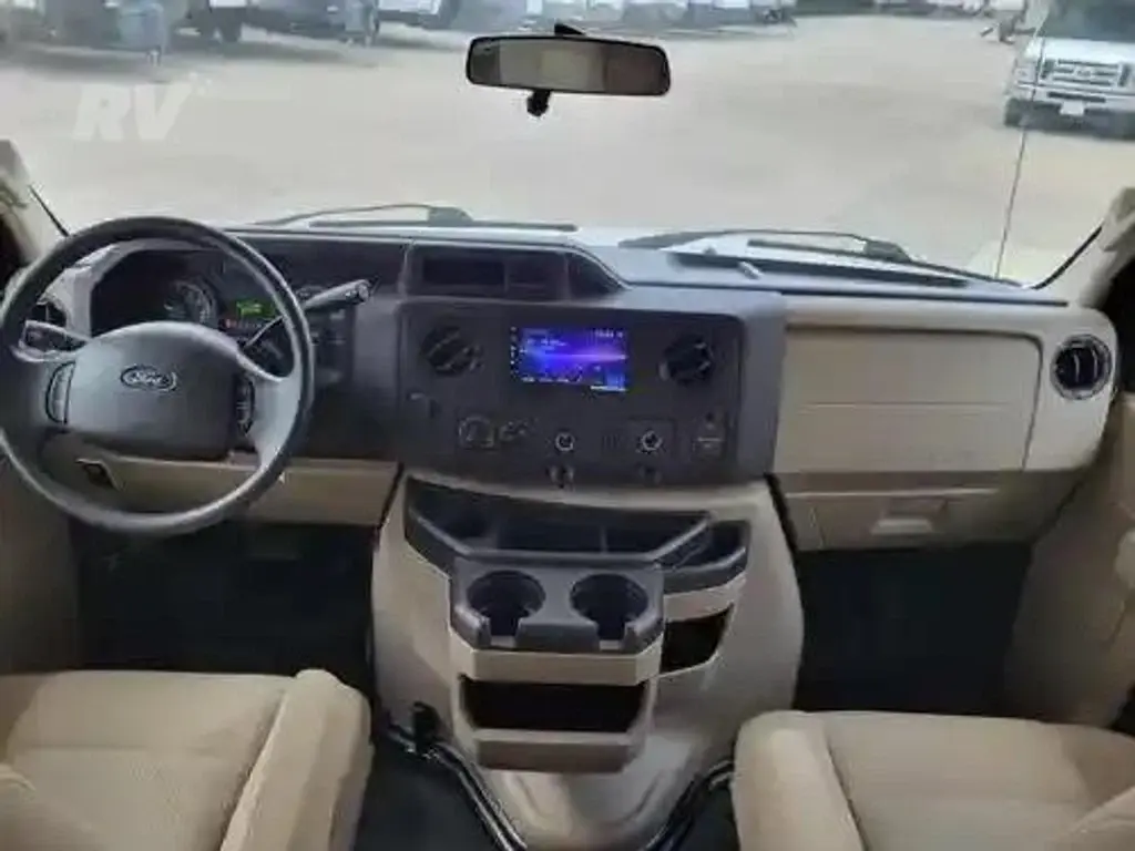2019 Thor Motor Coach Daybreak Class C Motorhome