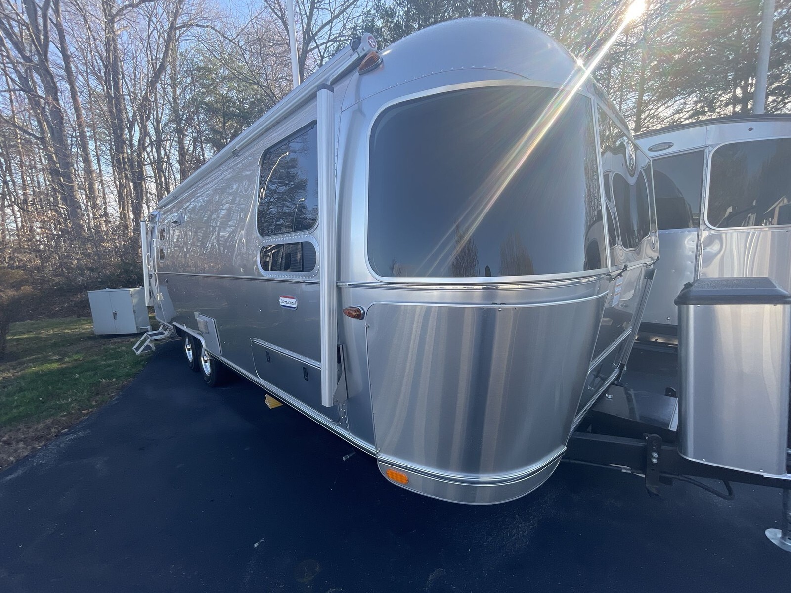 2020 Airstream International Serenity