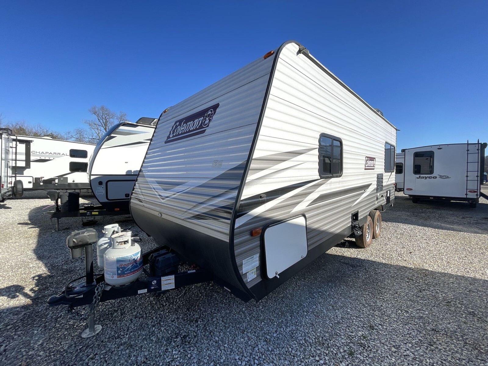 2020 Dutchmen COLEMAN LANTERN LT SERIES