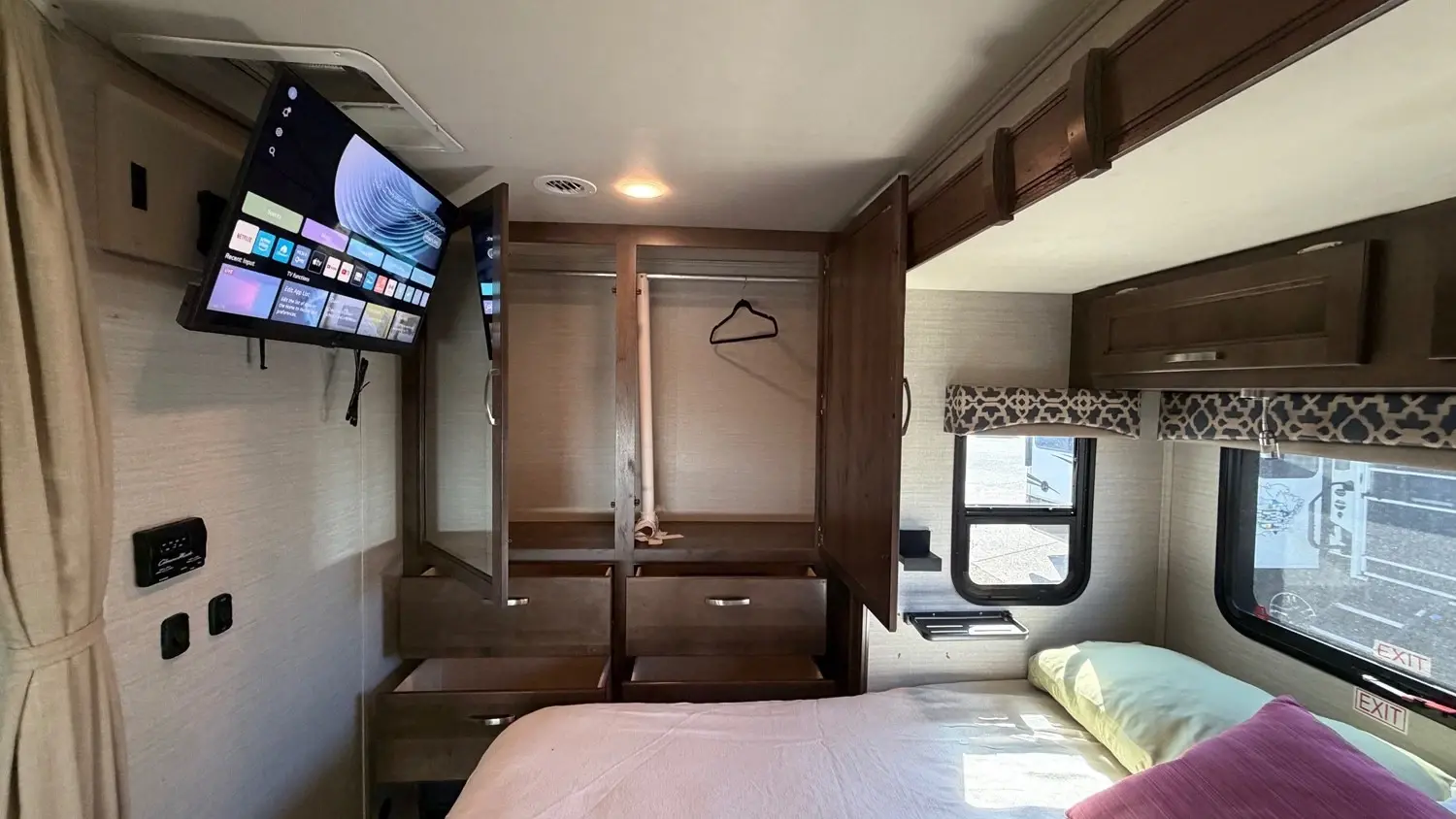 2020 Jayco Redhawk Class C Motorhome