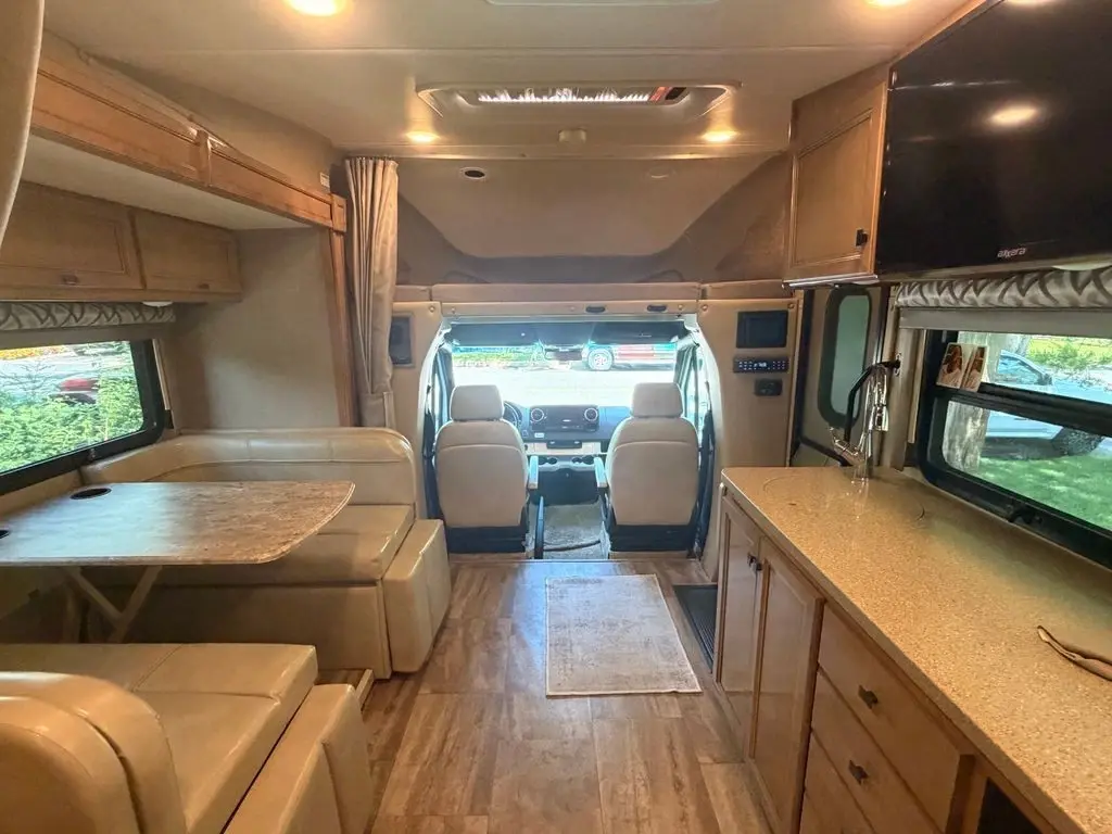 2020 Thor Motor Coach Synergy Class C Motorhome