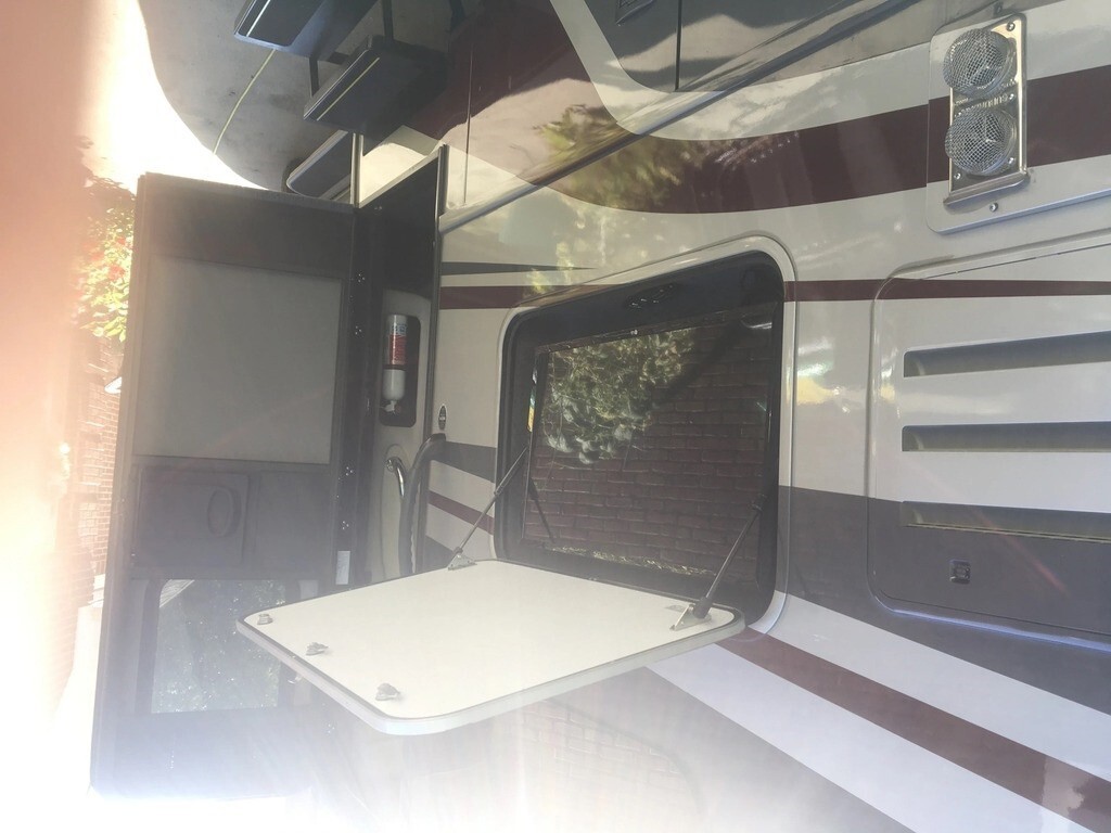 2020 Tiffin Motorhomes Wayfarer Motorized Class C