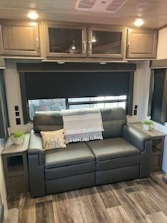 2021 Keystone Cougar (East) Fifth Wheel