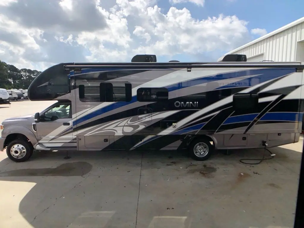 2021 Thor Motor Coach Omni