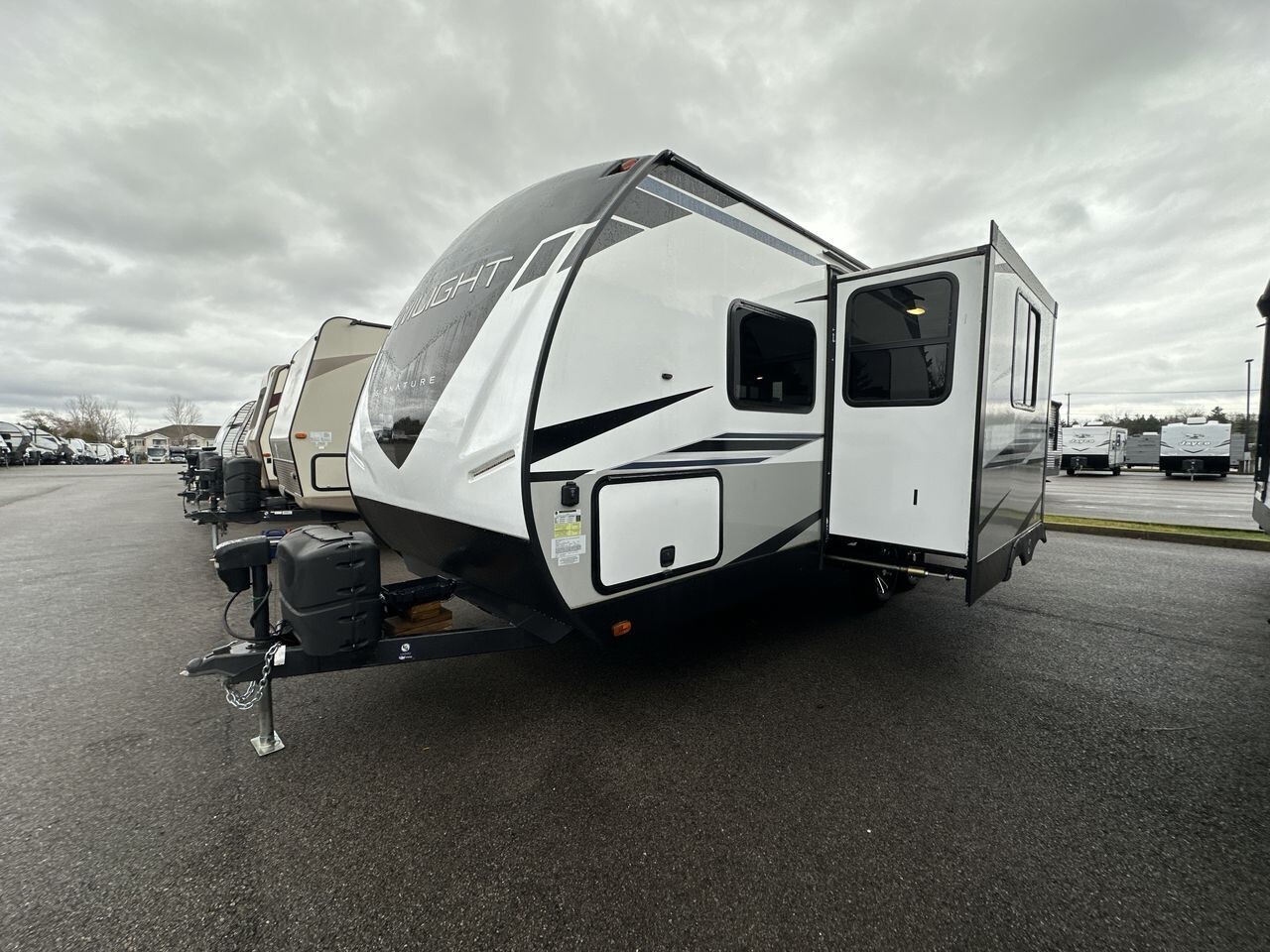 2022 Cruiser RV Twilight Signature