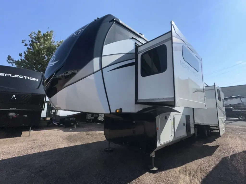 2022 Jayco North Point