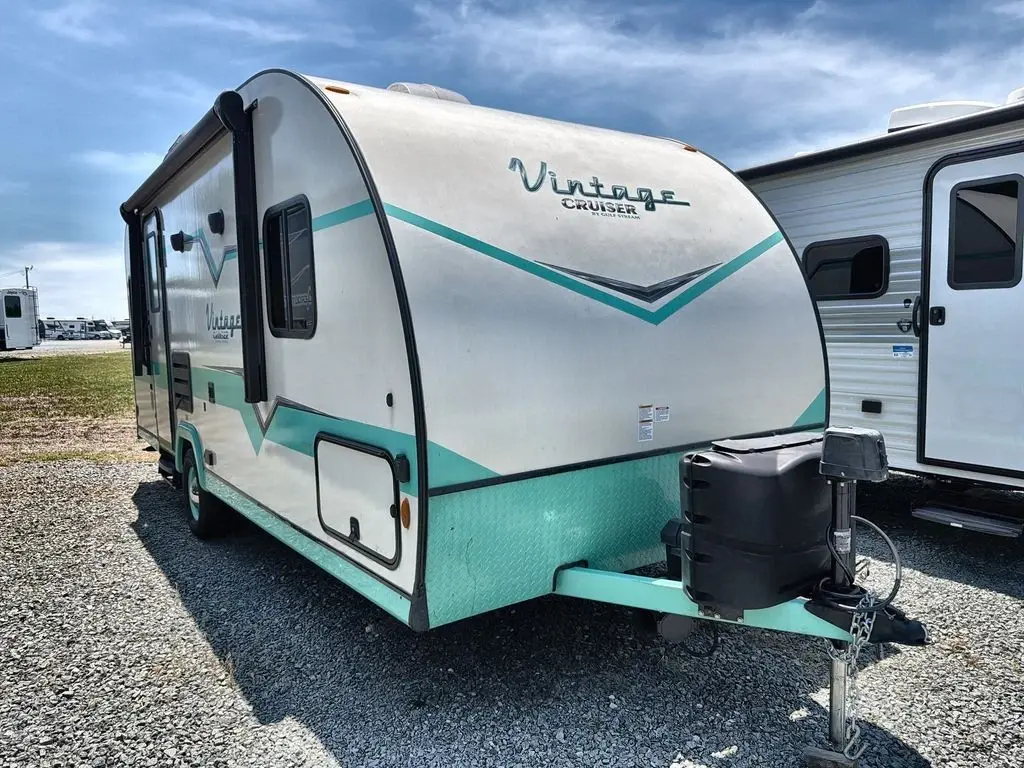 2023 Gulf Stream Vintage Cruiser