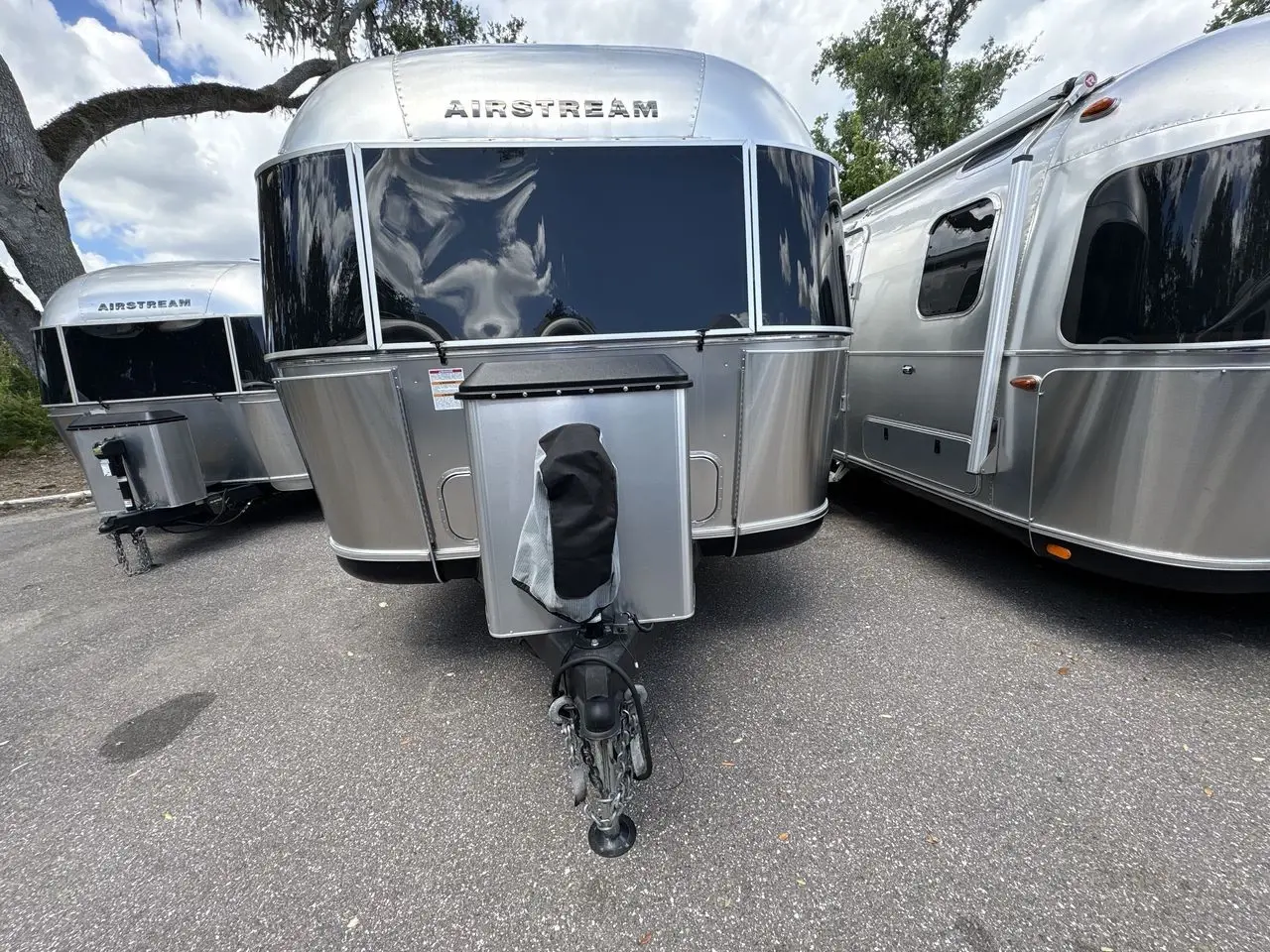 2024 Airstream Classic