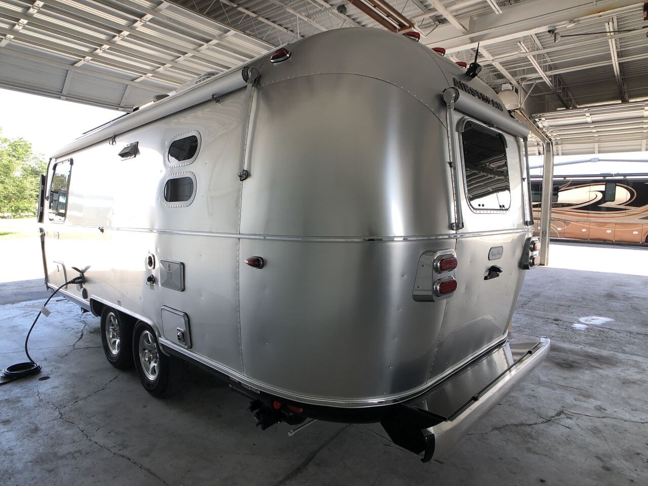 2024 Airstream Flying Cloud
