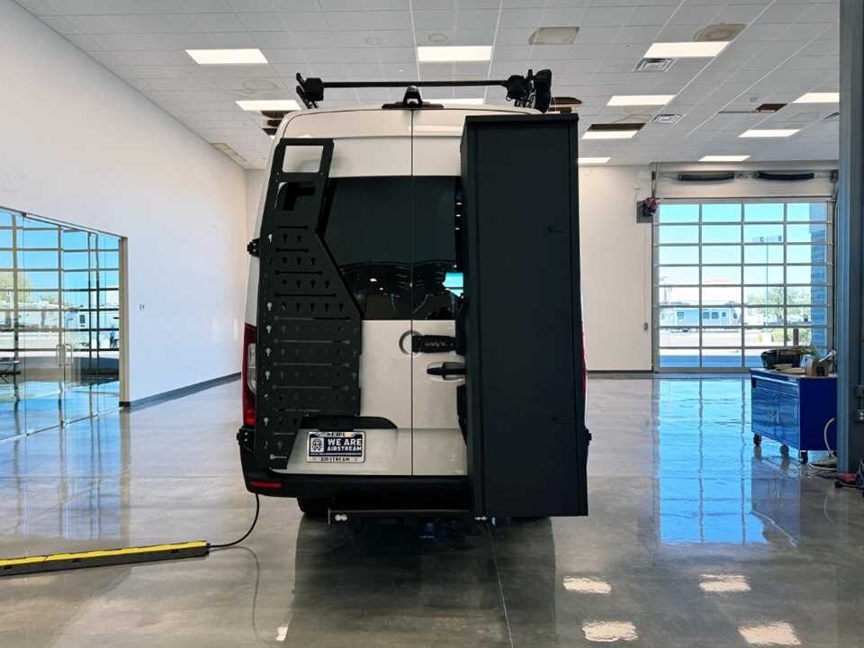 2024 SILVER Airstream Interstate Crew Van