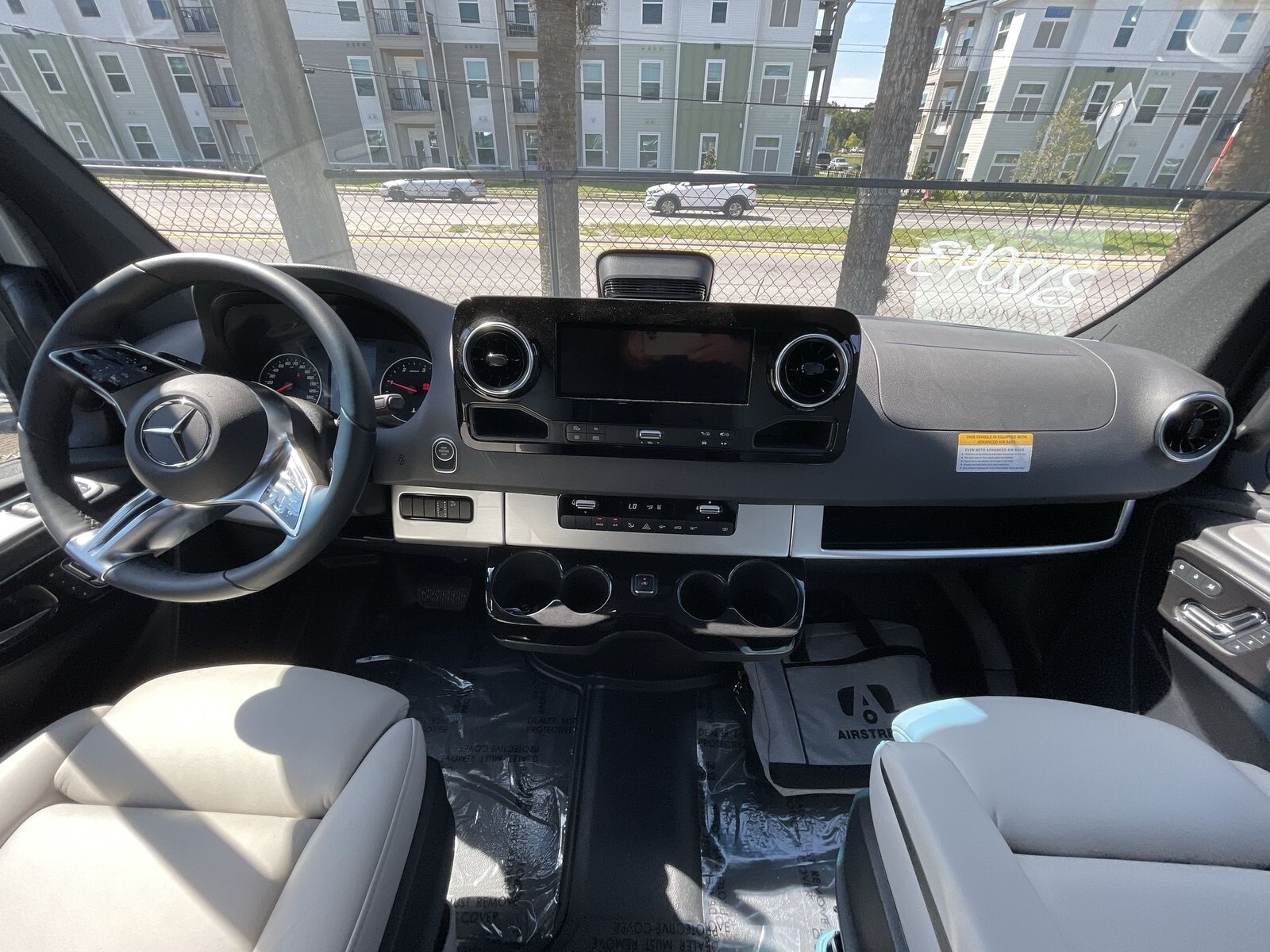 2025 Airstream Interstate