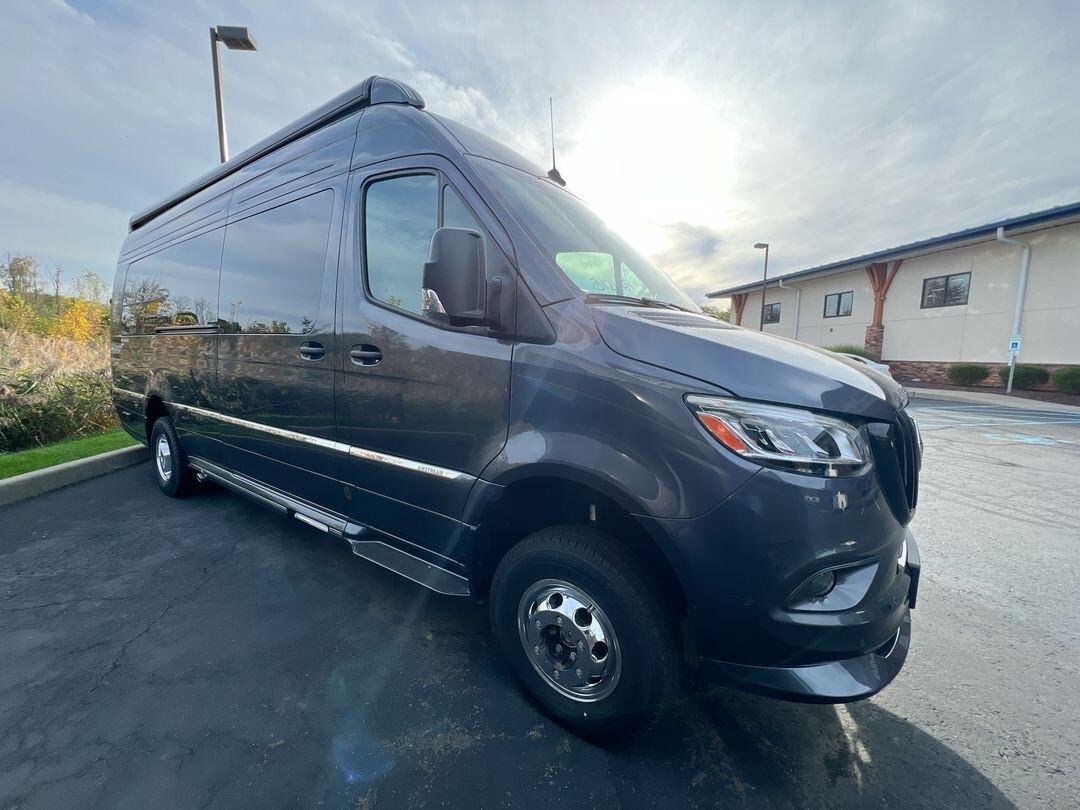 2026 Airstream Interstate