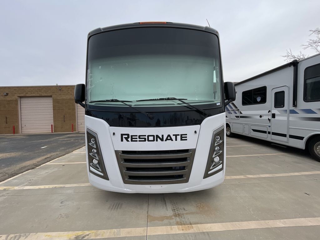2026 Thor Motor Coach Resonate