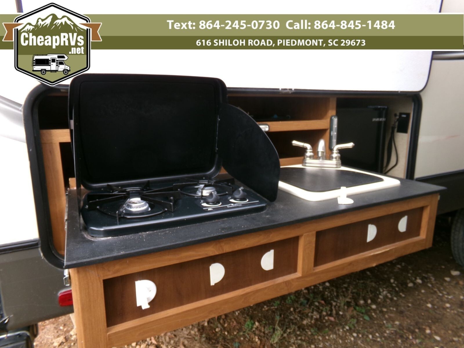 2017 Crossroads sunset trail 290qb Travel Trailer