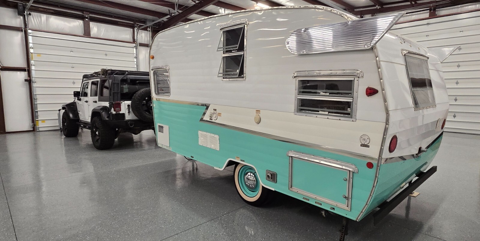 2015 Shasta Vintage Re-Issue Airflyte Travel Trailer