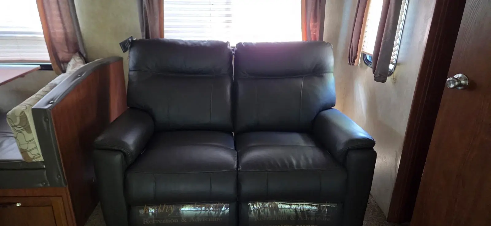 2014 Wildwwod River Forest 36BHBS River Forest BHBS camper