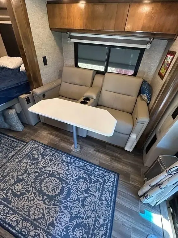 2020 Tiffin Motorhomes Wayfarer RW Motorized Class B