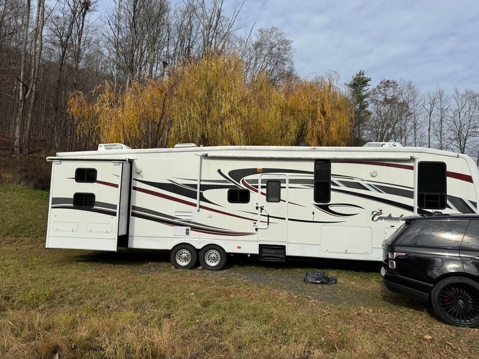 2010 Forest River 3804BH 5TH WHEEL