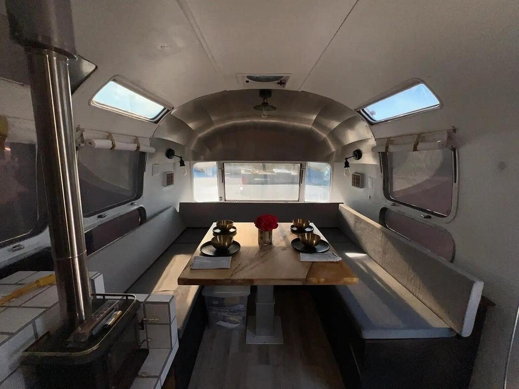 1977 Airstream Excella 500 Travel Trailer
