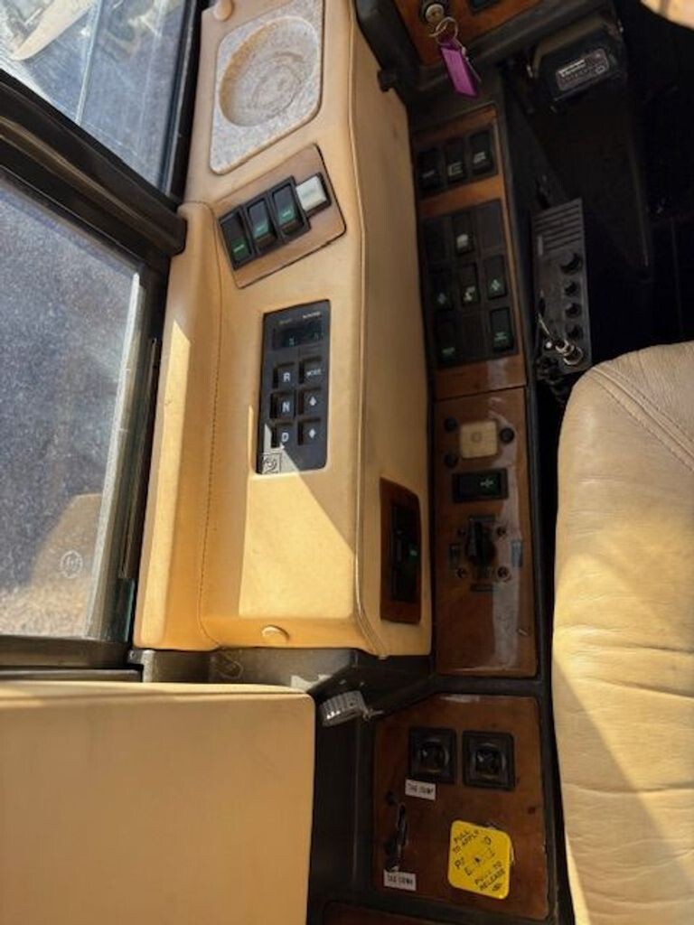 1999 Prevost Vantare Class A Motorhome