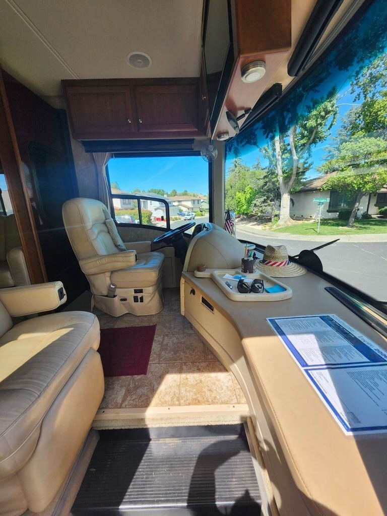 2006 Country Coach Inspire 360 Class A Motorhome