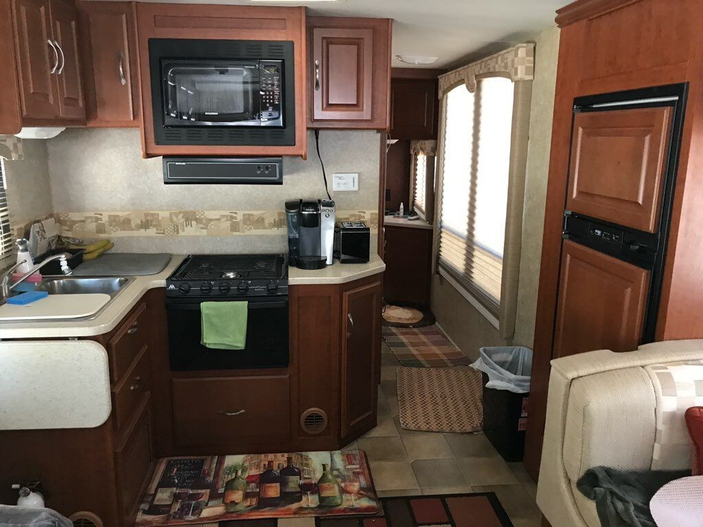 2007 Four Winds Dutchmen Class C Motorhome