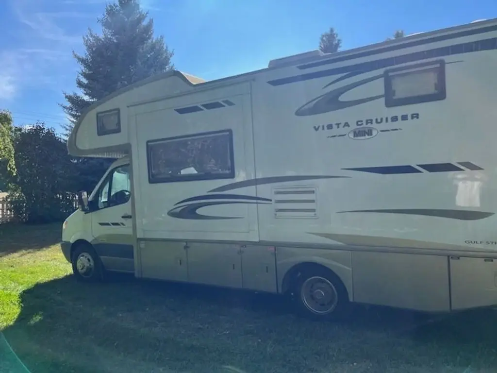 2008 Gulf Stream Vista Cruiser Class C Motorhome