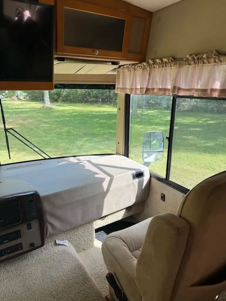 2008 Itasca Sunstar Class A Motorhome