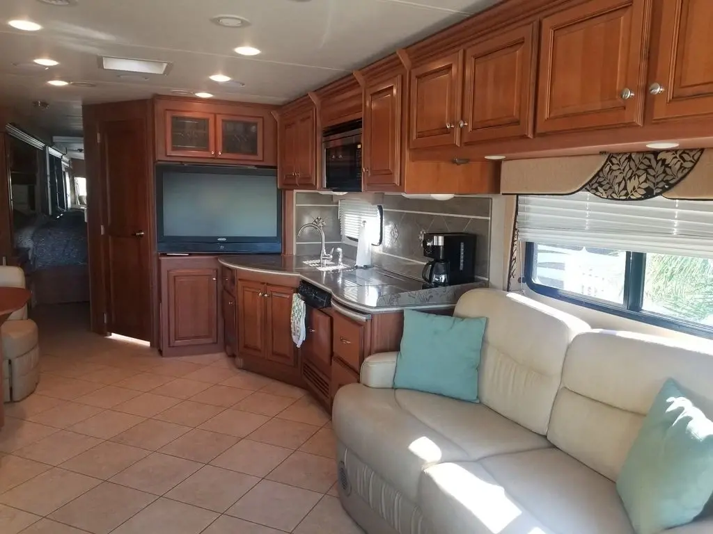 2010 Damon Tuscany Class A Motorhome