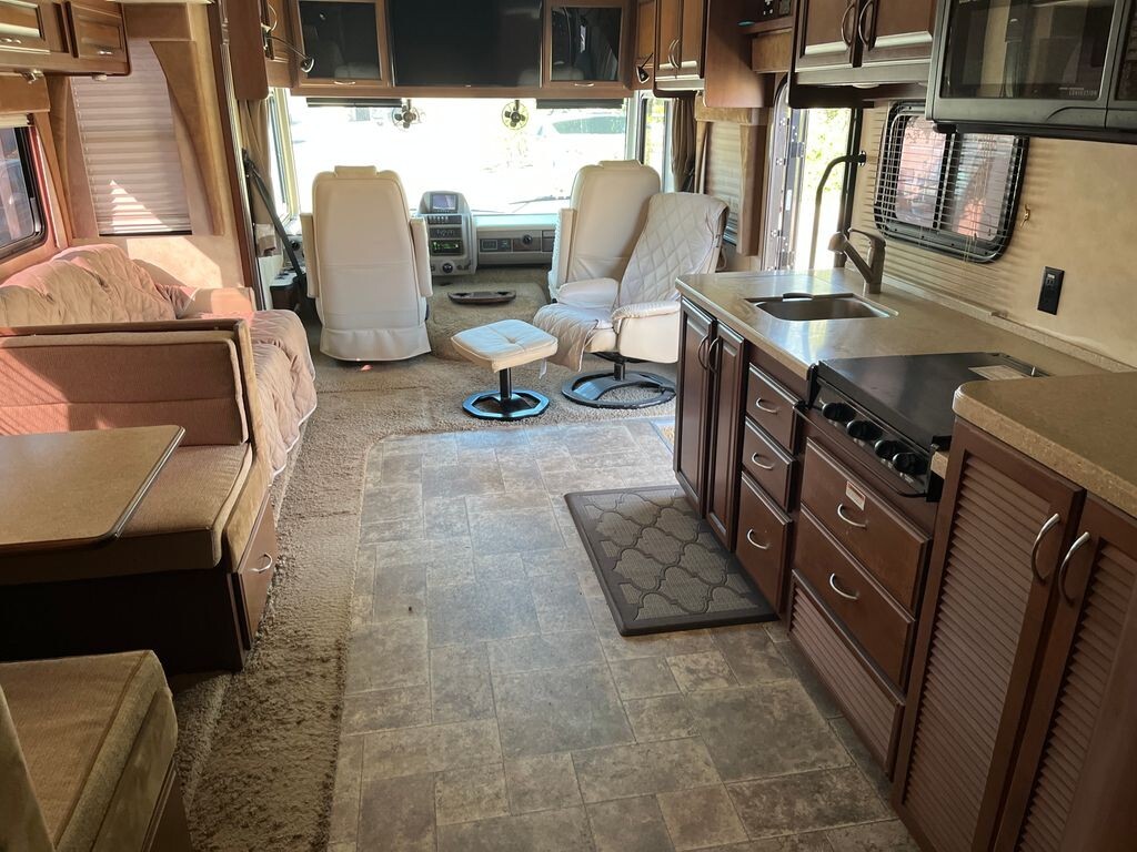 2011 Fleetwood Bounder Class A Motorhome