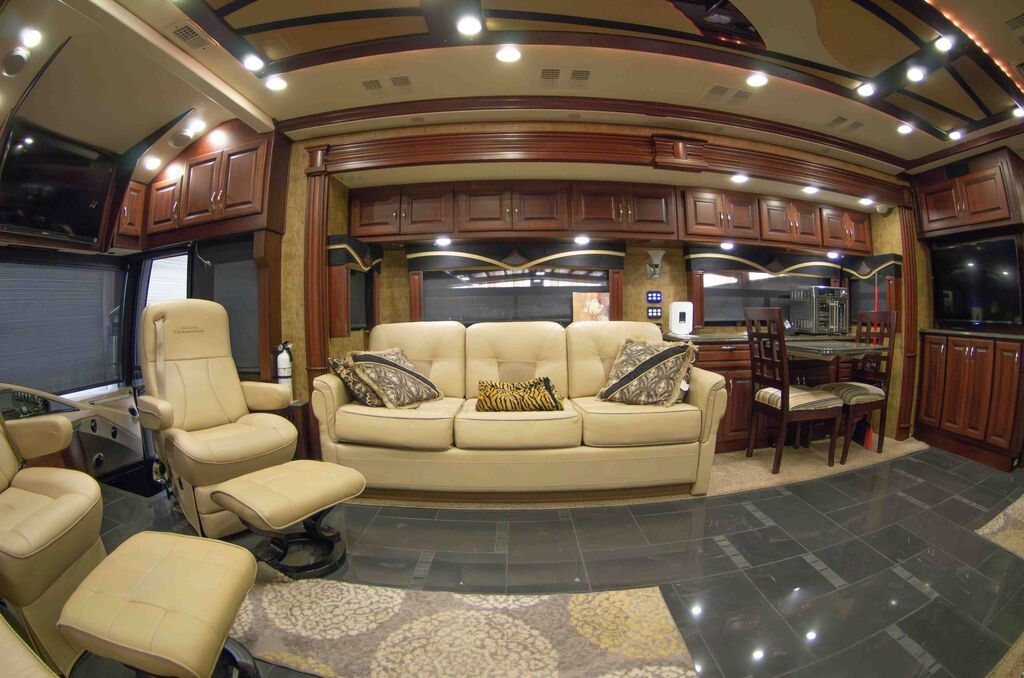 2013 American Coach American Tradition Class A Motorhome