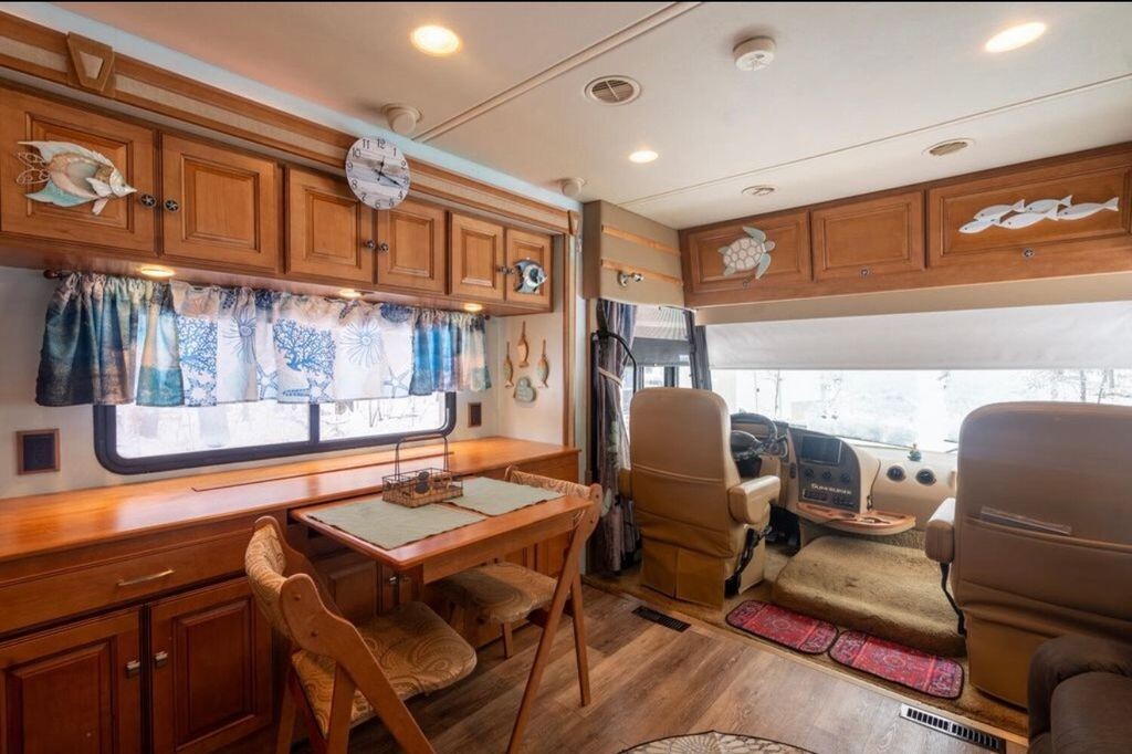 2013 Itasca Suncruiser Class A Motorhome
