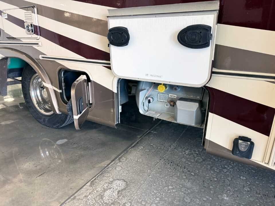 2015 WHITE COACHMEN PRISM