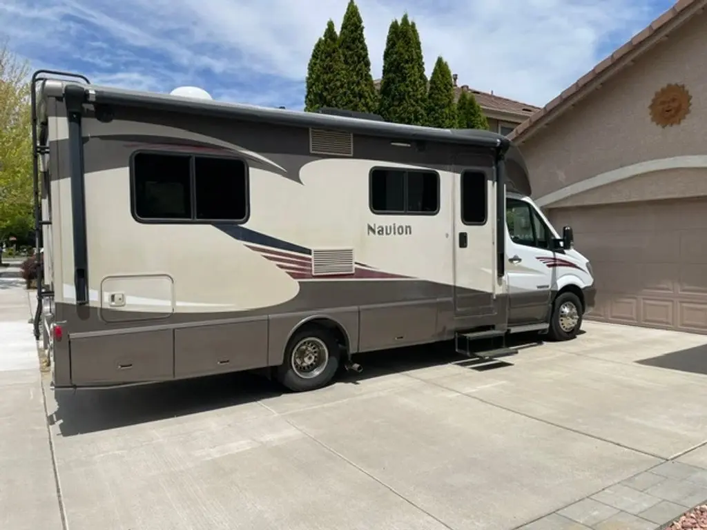 2015 Itasca Navion Class C Motorhome