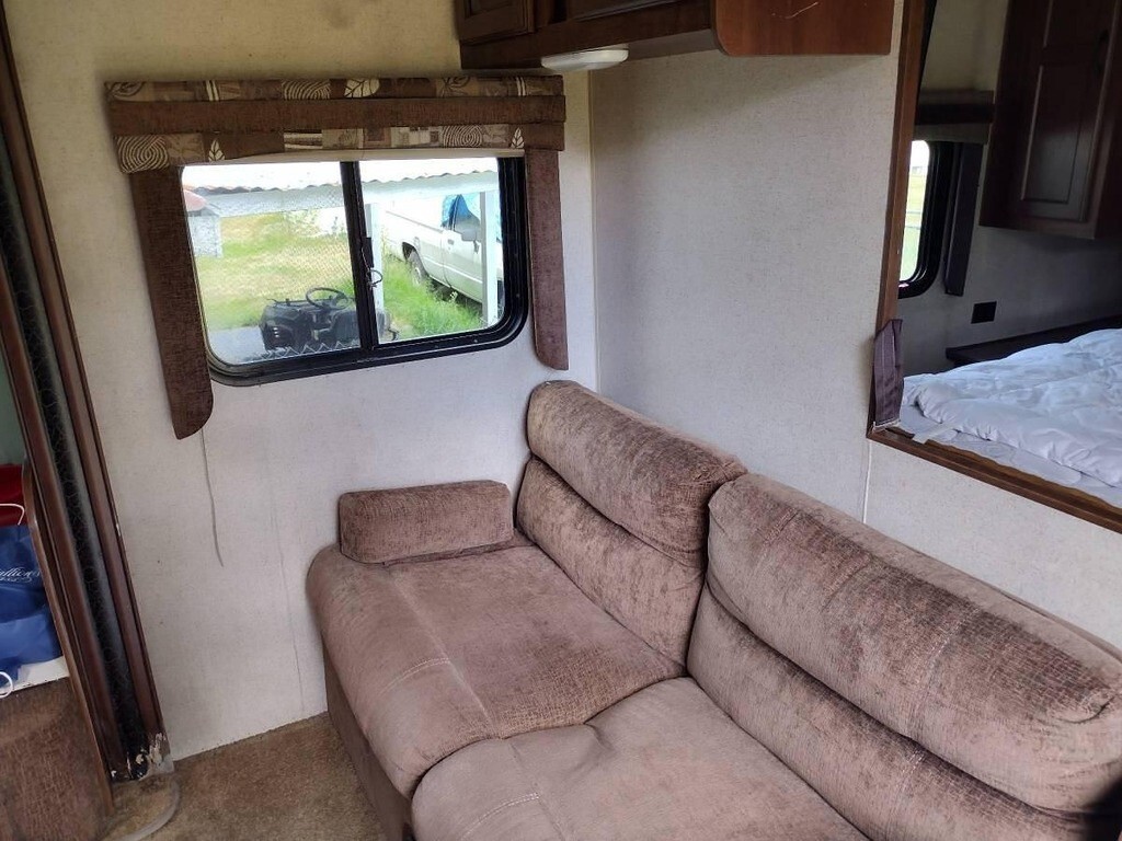 2015 Jayco Jay Flight Travel Trailer