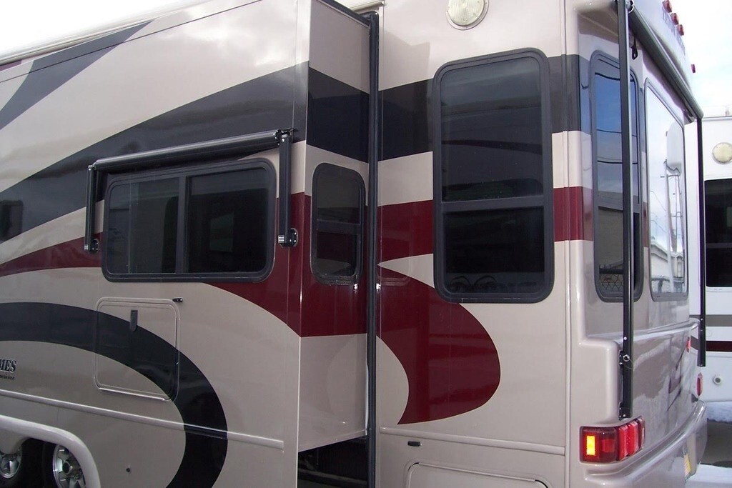 2016 Teton Liberty Fifth Wheel