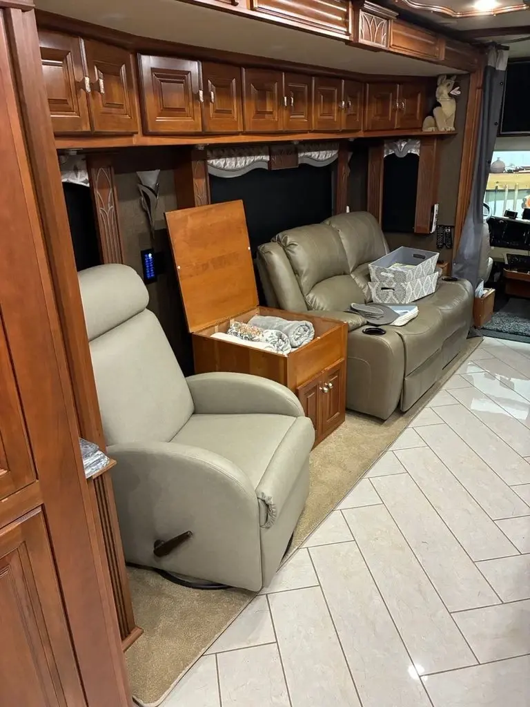 2016 Tiffin Motorhomes Allegro Bus Class A Motorhome