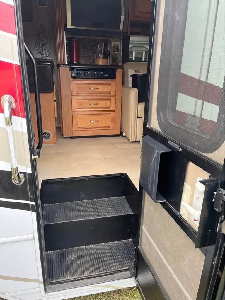 2016 Winnebago Aspect Class C Motorhome