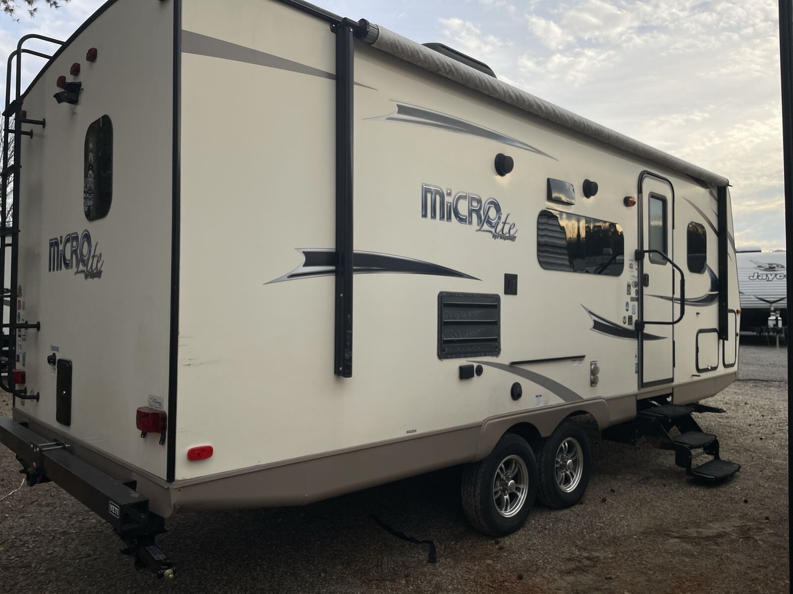 2017 Forest River FLAGSTAFF