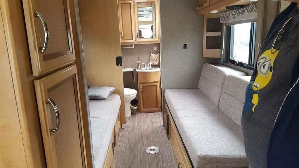 2017 Thor Motor Coach Motorized Class A