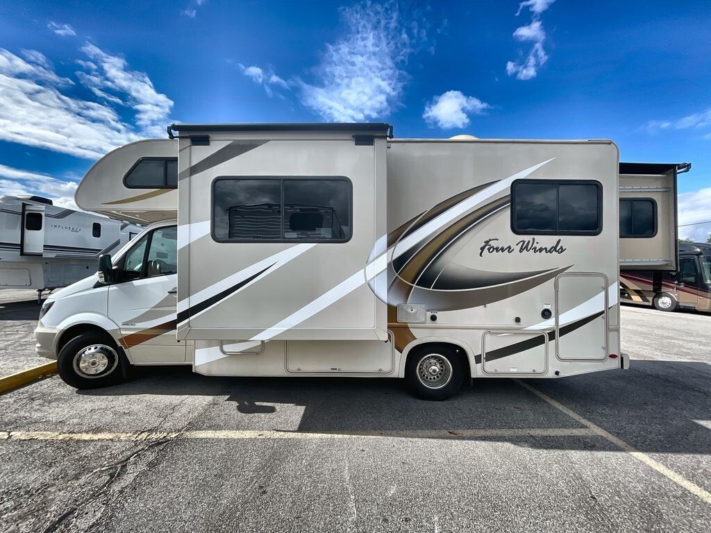 2017 Thor Motor Coach Four Winds Sprinter