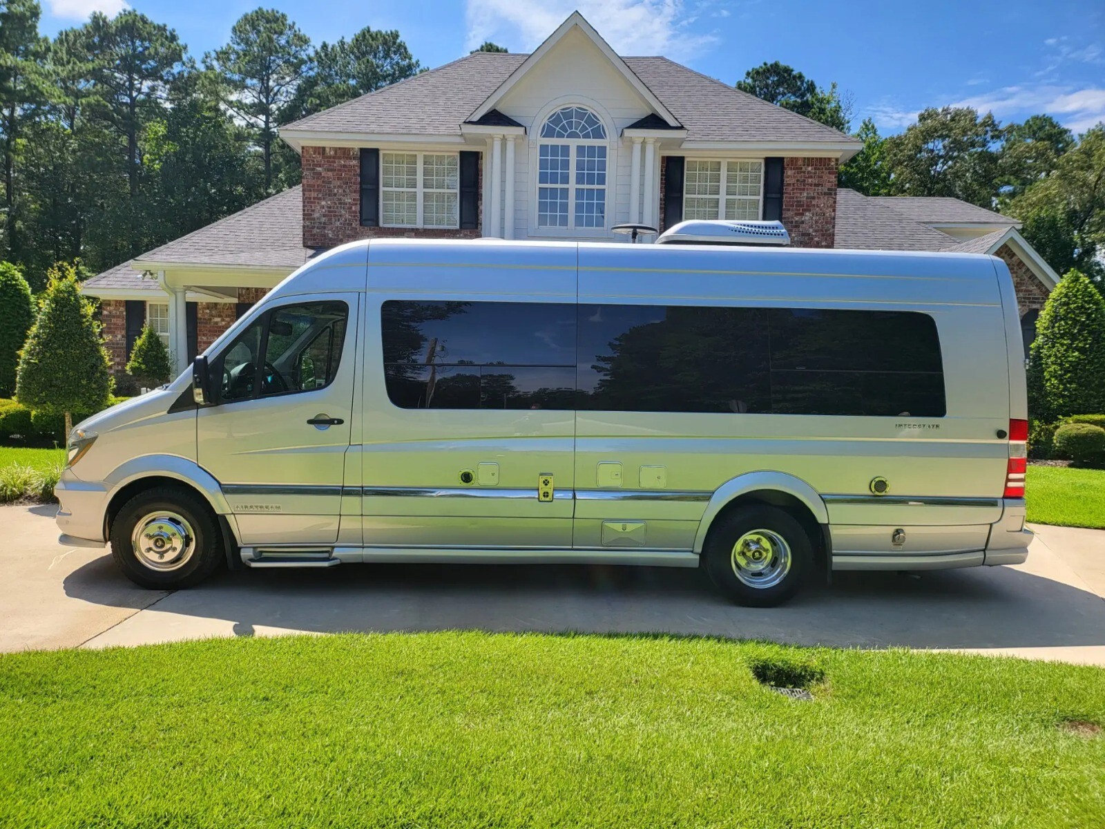 2018 Airstream Interstate 24