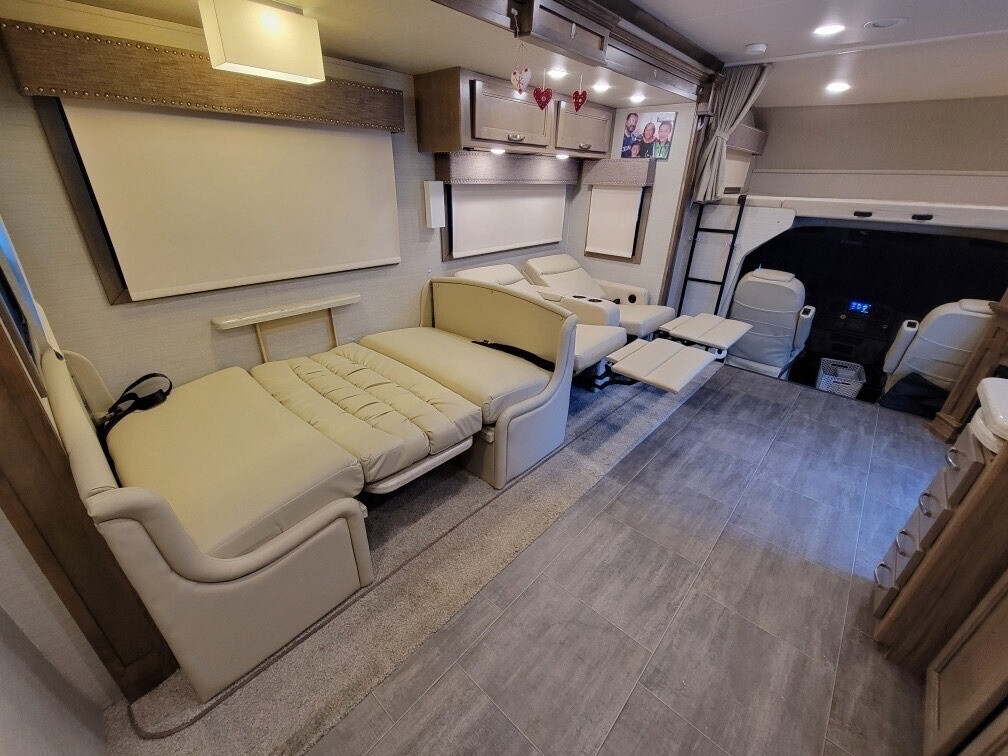 2018 Jayco Seneca Motorized Class C