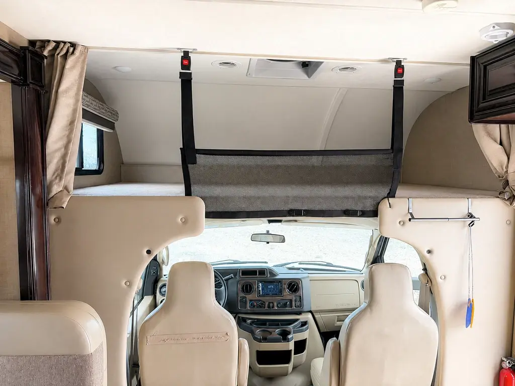 2018 Thor Motor Coach Quantum Class C Motorhome